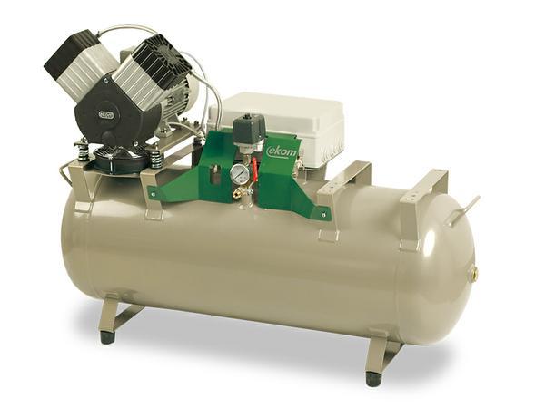 DK50 2V/110 (140 л/мин., 110 л., без шкафа) Безмаслянный компрессор., EKOM ( Словакия)